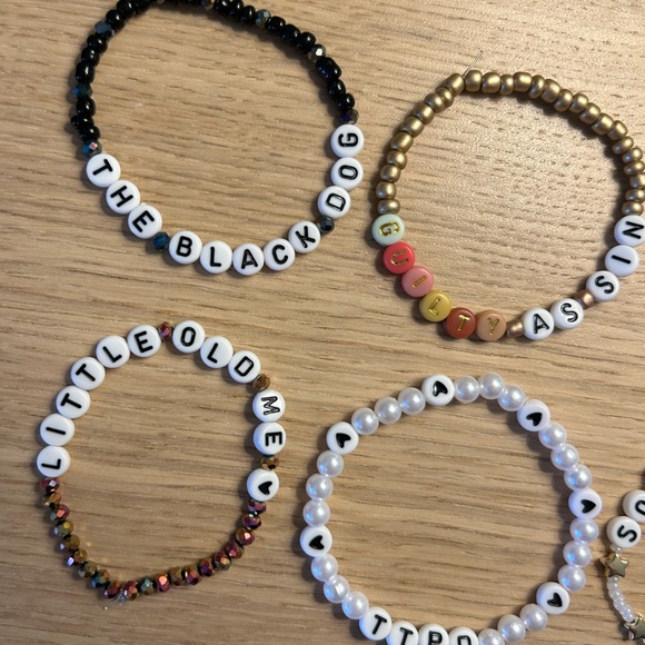 6 tortured poets department Taylor swift sparkly friendship bracelets - Picture 2 of 3